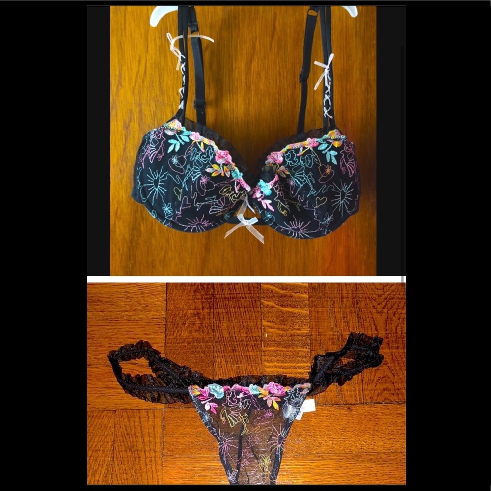 NEVER WORN Victoria’s Secret by Chantal Thomas Bra & Panty (NEVER WORN)
